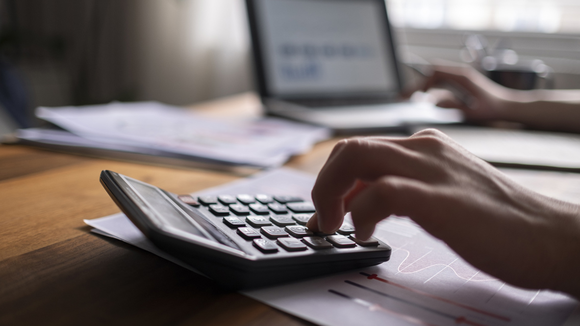 How Much Do Dental Veneers Cost?